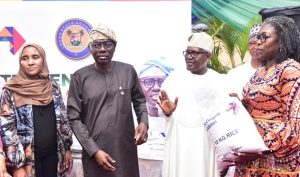 The Aliko Dangote National Food Intervention Programme in conjunction with the Lagos state government have officially flagged off the distribution of eighty thousand bags of 10 kilogramme rice to vulnerable citizens in Lagos