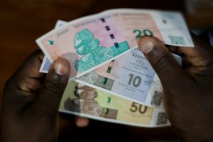 Zimbabwe has introduced a new gold-backed currency called ZiG - the name stands for "Zimbabwe Gold".