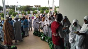 Operatives of the National Drug Law Enforcement Agency (NDLEA) raided a hotel on Wednesday night, apprehending suspects who were preparing to smuggle 200 wraps of cocaine to Saudi Arabia for the ongoing Hajj pilgrimage.